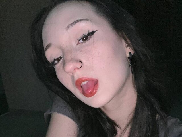 AccaBelow Amateur Masturbating